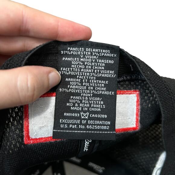 Titleist Footjoy Pro V1 Golf Hat Sz M/L Black Casual Athleisure Embroidered - Picture 9 of 9